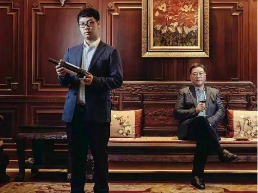 郑永刚离世后的杉杉股份:主业板块正处爬坡关键期,百亿帝国接班人如何抉择?