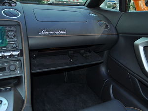 {21點}(兰博基尼驾驶视频大全)